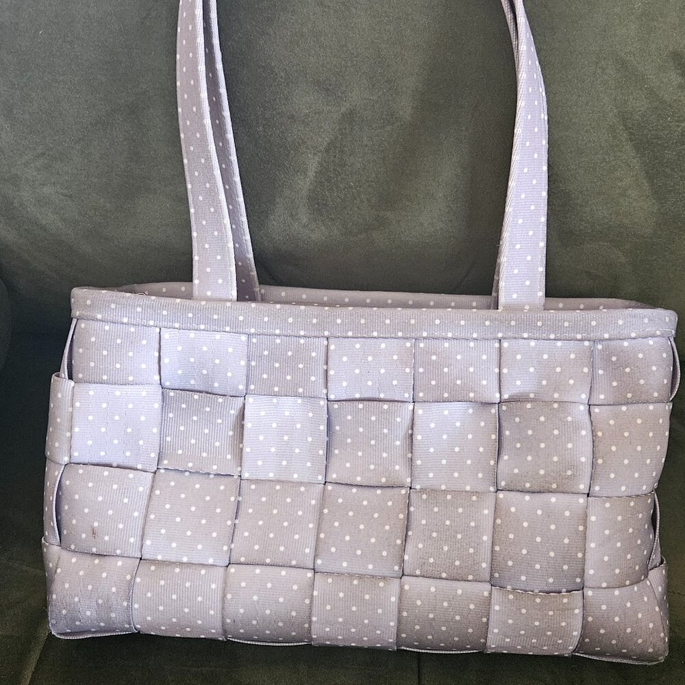 Harvey's Seatbelt Purse